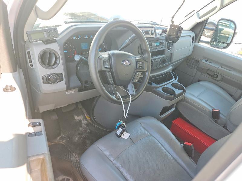 2023 FORD E350 REFRIGERATED BOX TRUCK — Фото 8 из 13