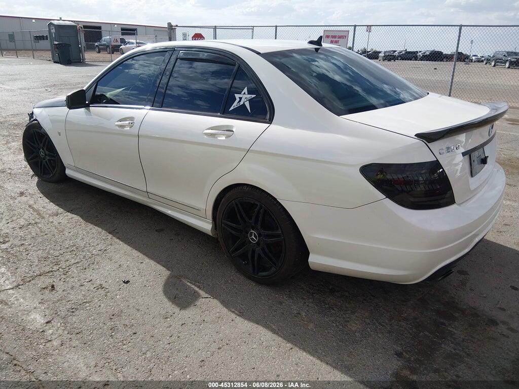 WDDGF4HB6DA778979 2013 MERCEDES-BENZ C 250 photo no. 3