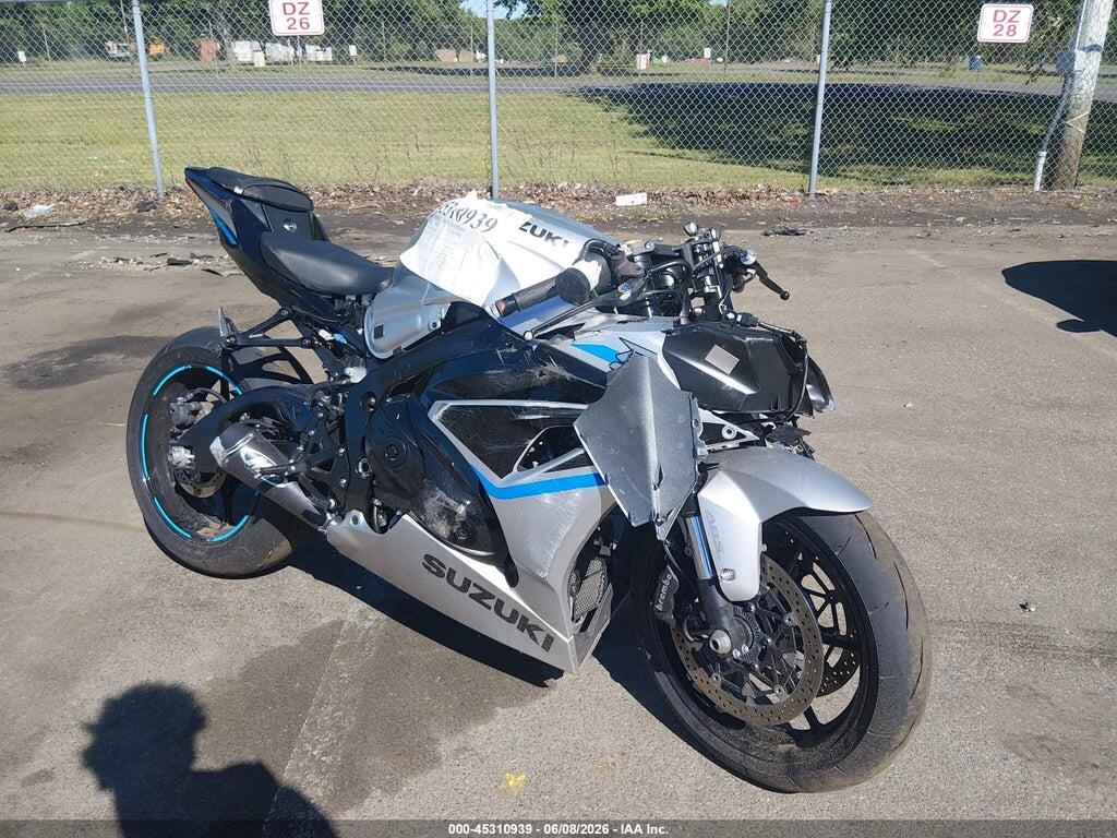 JS1DM11B9S7100131 2025 SUZUKI GSX-R1000 photo no. 1