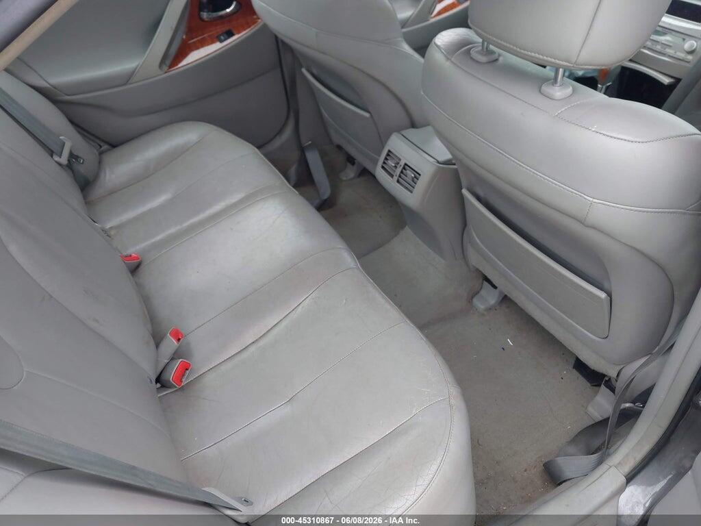 4T4BF3EK5BR110722 2011 TOYOTA CAMRY photo no. 8