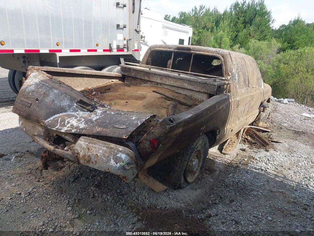 1FTNW21F4YEC11252 2000 FORD F-250 photo no. 4