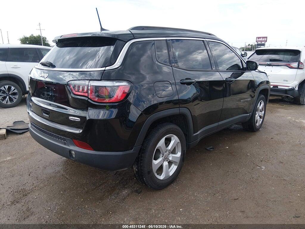 3C4NJDBB0JT256927 2018 JEEP COMPASS photo no. 4