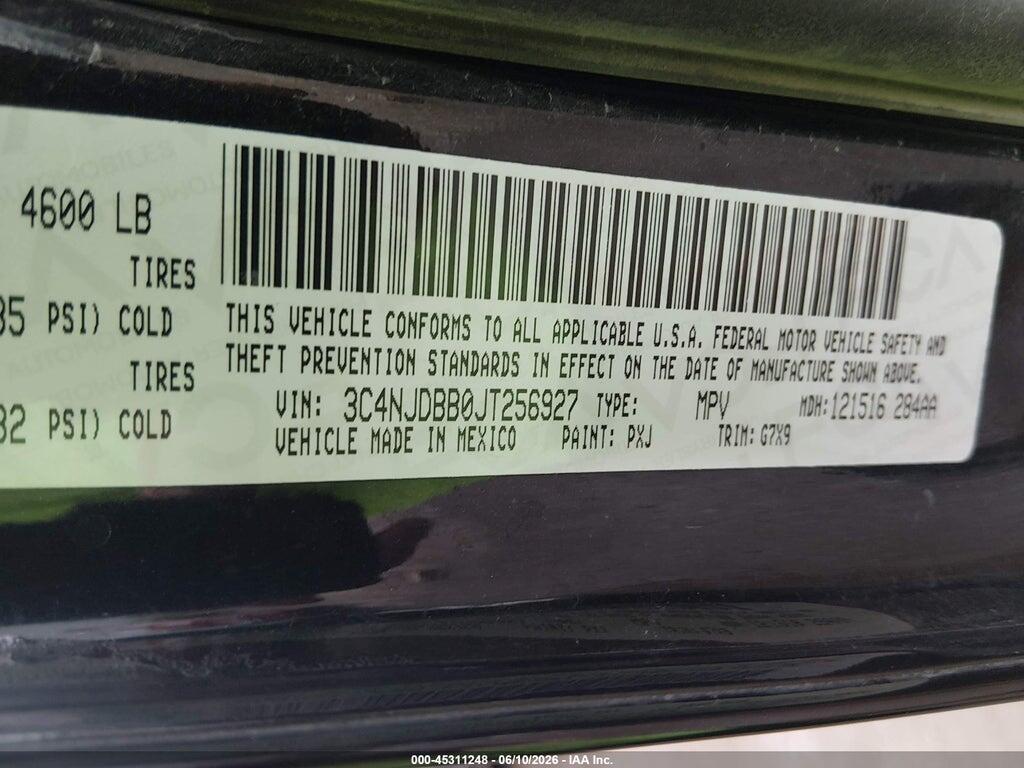 3C4NJDBB0JT256927 2018 JEEP COMPASS photo no. 9