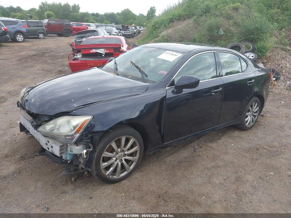 JTHCK262875008113 2007 LEXUS IS 250 photo no. 2