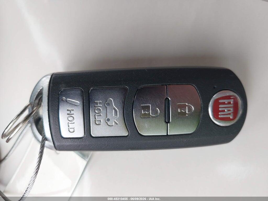 JC1NFAEK8H0101994 2017 FIAT 124 SPIDER photo no. 11