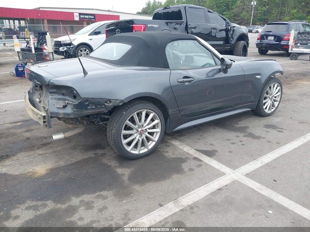 JC1NFAEK8H0101994 2017 FIAT 124 SPIDER photo no. 4