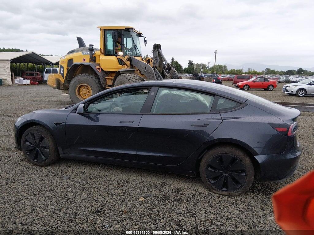 5YJ3E1EA0RF757498 2024 TESLA MODEL 3 photo no. 12