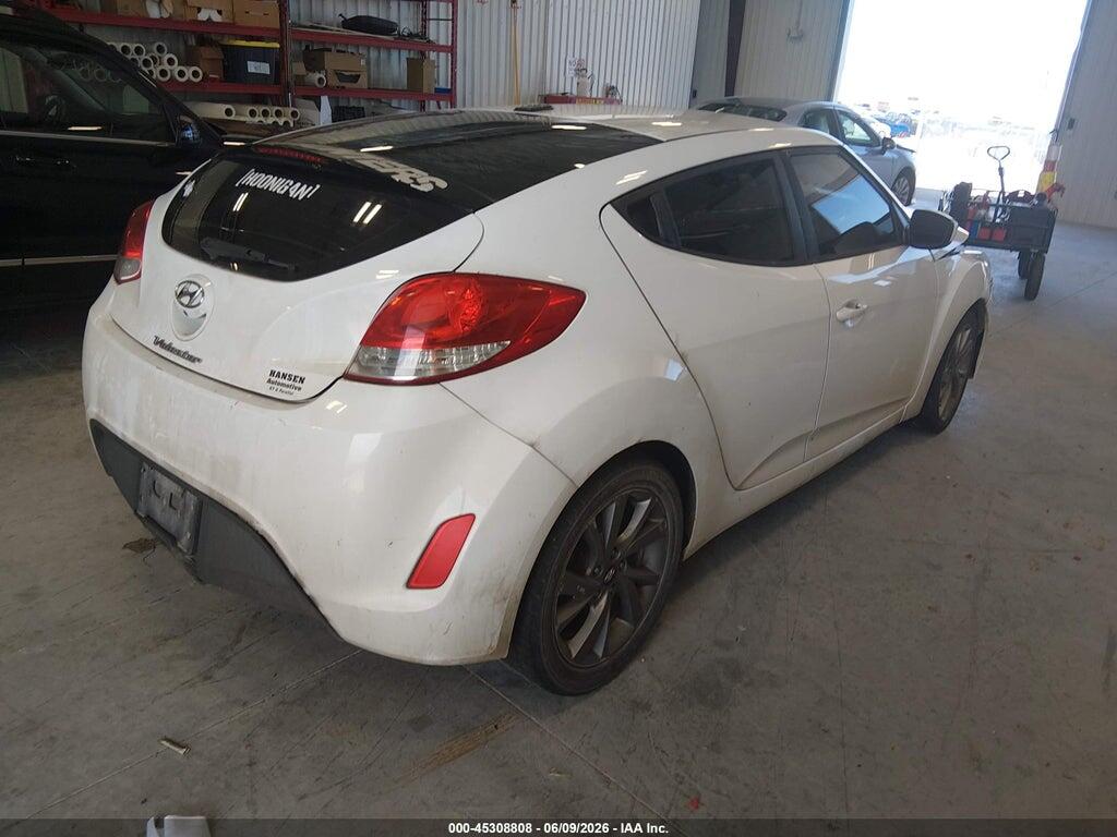 KMHTC6AD8HU310647 2017 HYUNDAI VELOSTER photo no. 4
