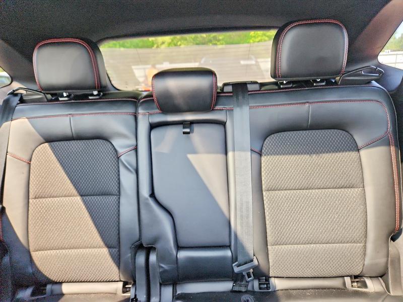 2023 FORD ESCAPE ST LINE SELECT — Фото 10 из 13