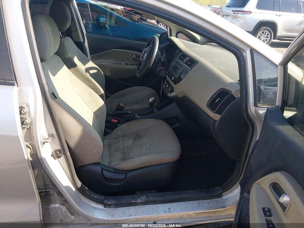 KNADM4A34H6012535 2017 KIA RIO photo no. 5