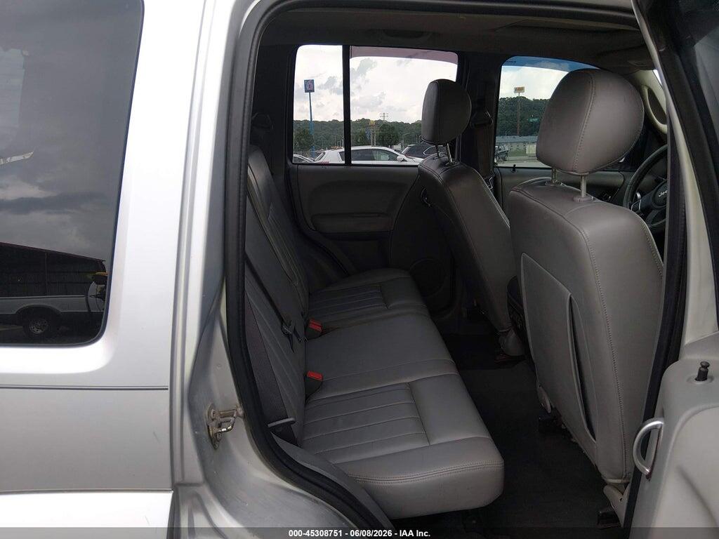 1J8GL58566W229624 2006 JEEP LIBERTY photo no. 8