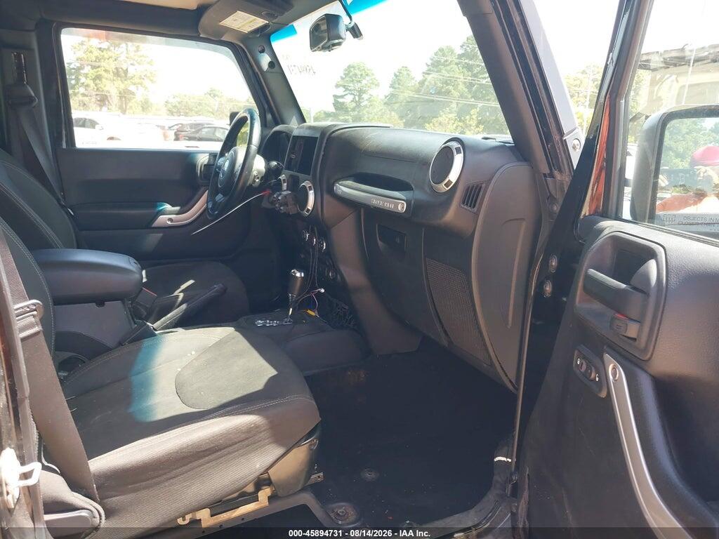 1C4BJWEG7FL685524 2015 JEEP WRANGLER UNLIMITED photo no. 5