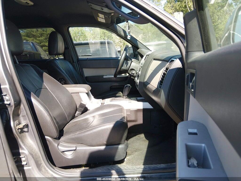 4M2CN9H74AKJ08674 2010 MERCURY MARINER photo no. 5