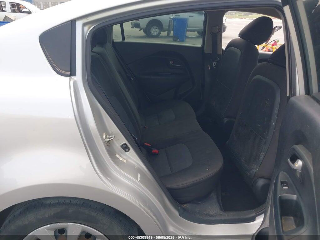 KNADM4A35G6540213 2016 KIA RIO photo no. 8