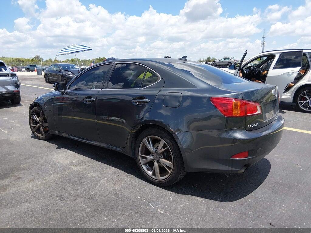JTHBF5C24A2095331 2010 LEXUS IS 250 photo no. 3