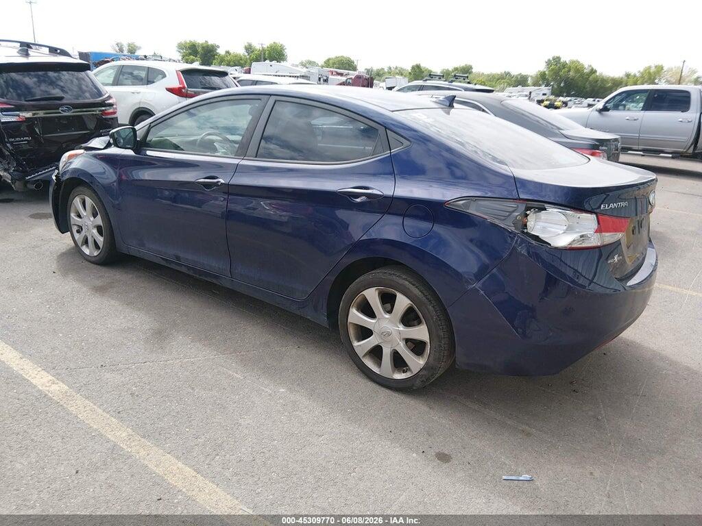 5NPDH4AE8DH179957 2013 HYUNDAI ELANTRA photo no. 3