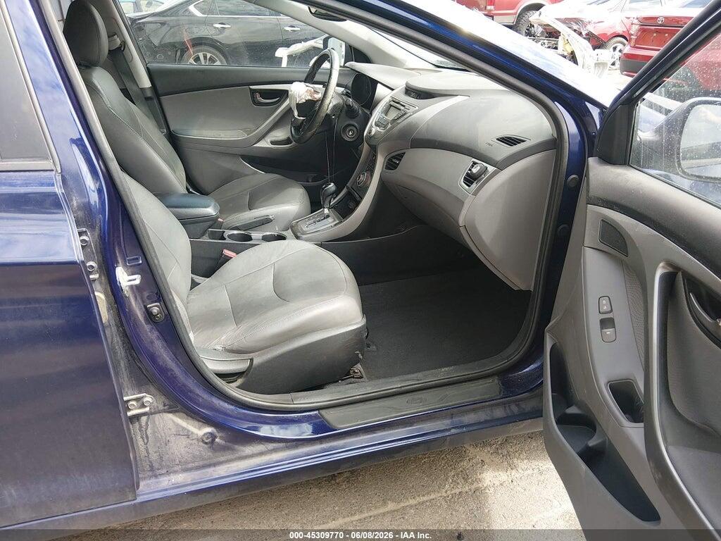 5NPDH4AE8DH179957 2013 HYUNDAI ELANTRA photo no. 5