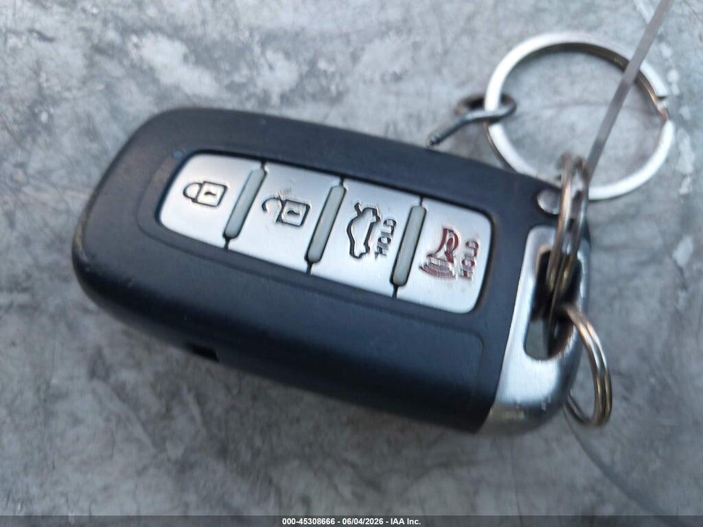 5NPEC4AB3CH467280 2012 HYUNDAI SONATA photo no. 11