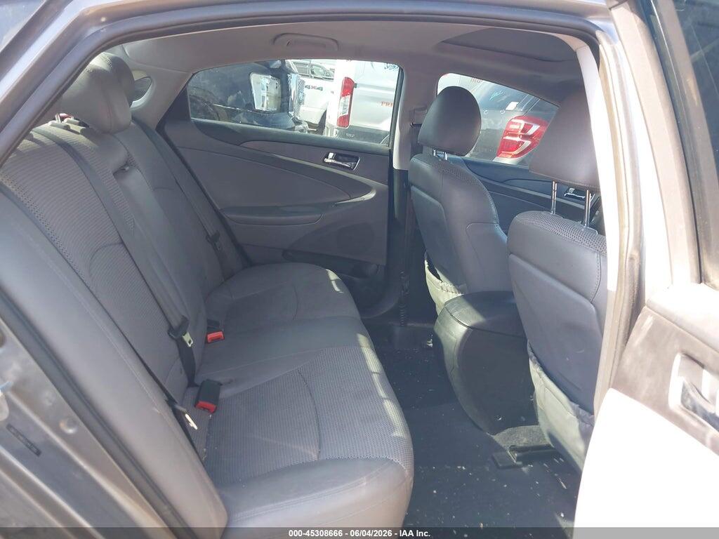 5NPEC4AB3CH467280 2012 HYUNDAI SONATA photo no. 8