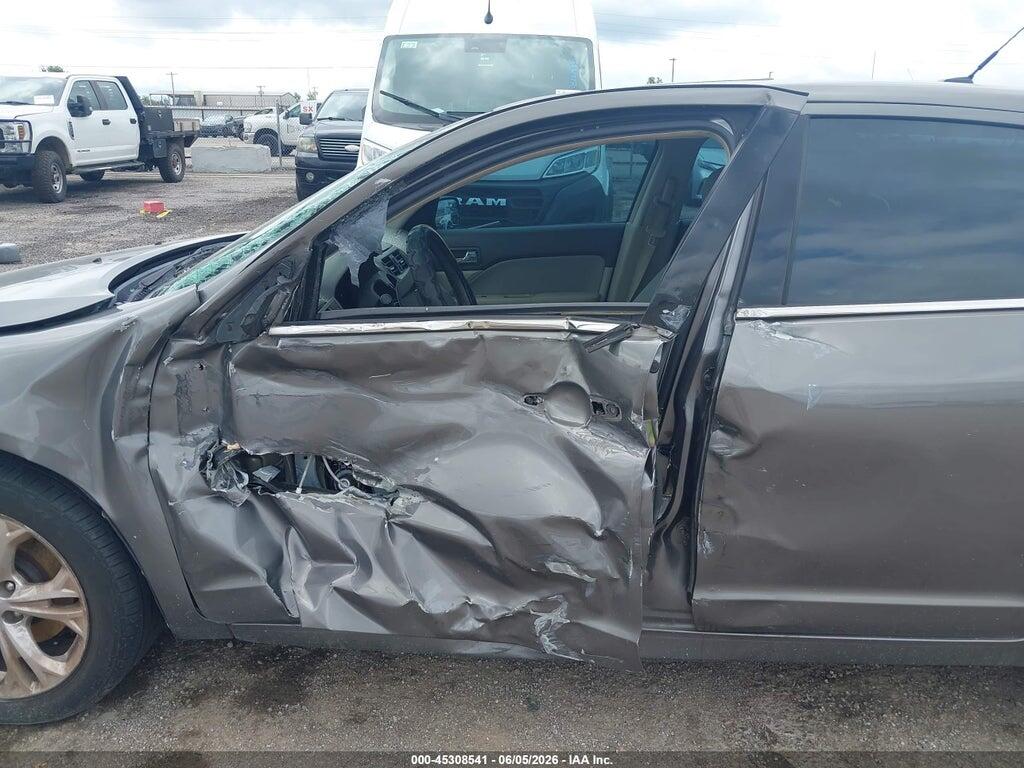 3FAHP0HA6CR217879 2012 FORD FUSION photo no. 6