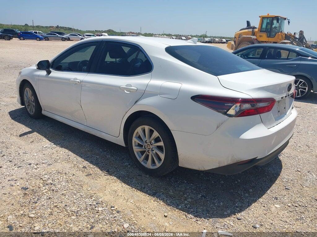 4T1C11AK7NU656143 2022 TOYOTA CAMRY photo no. 3