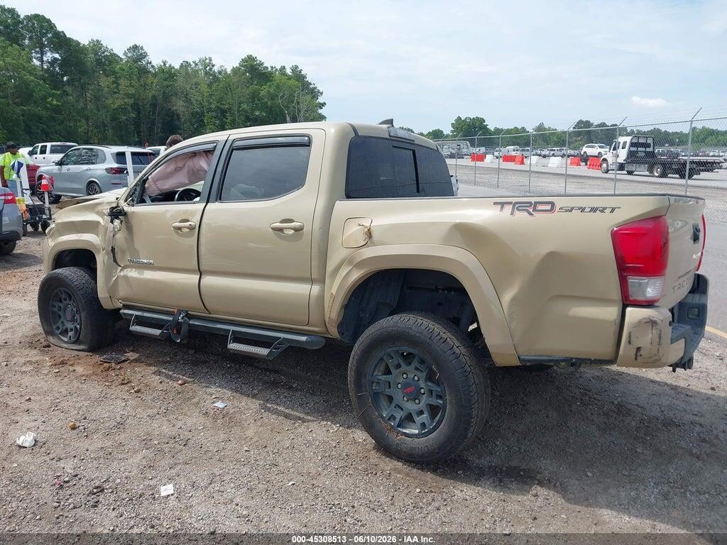 5TFAZ5CN1HX032103 2017 TOYOTA TACOMA photo no. 3