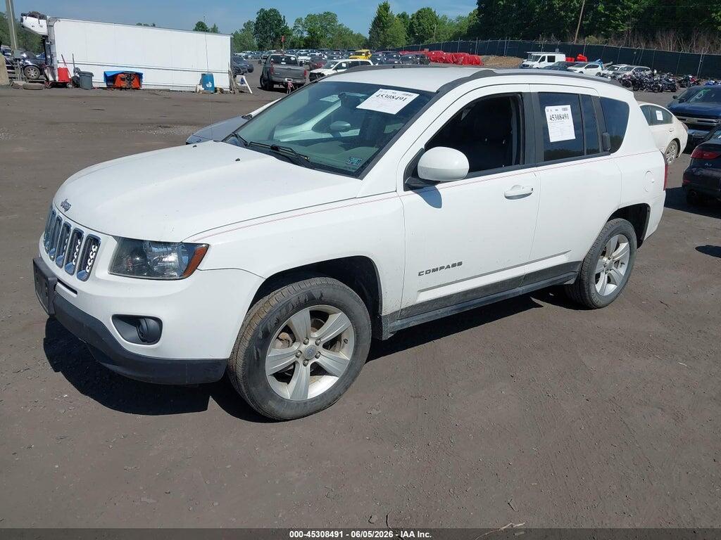 1C4NJDEB3GD810469 2016 JEEP COMPASS photo no. 2