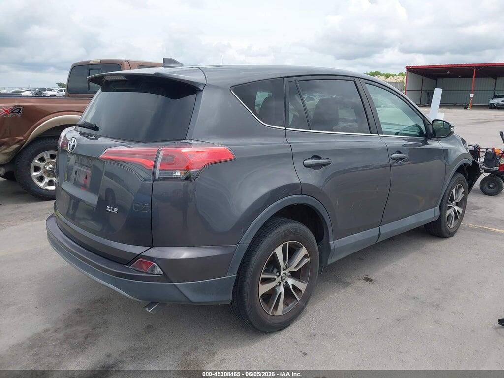 2T3WFREV7JW483209 2018 TOYOTA RAV4 photo no. 4