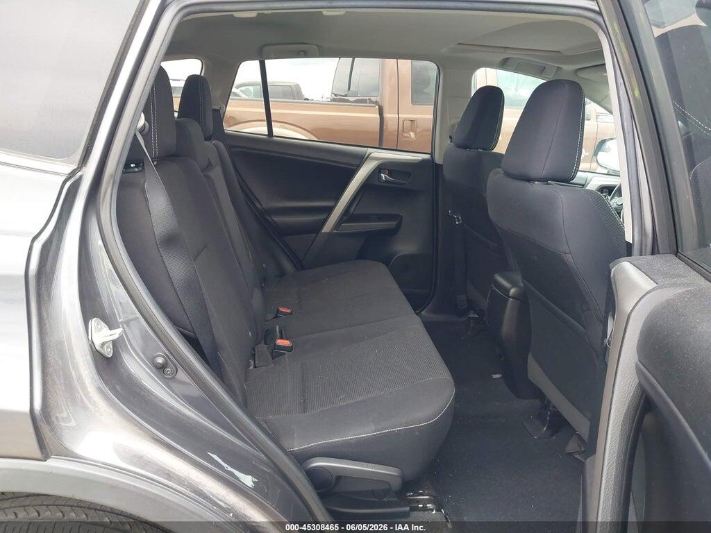 2T3WFREV7JW483209 2018 TOYOTA RAV4 photo no. 8