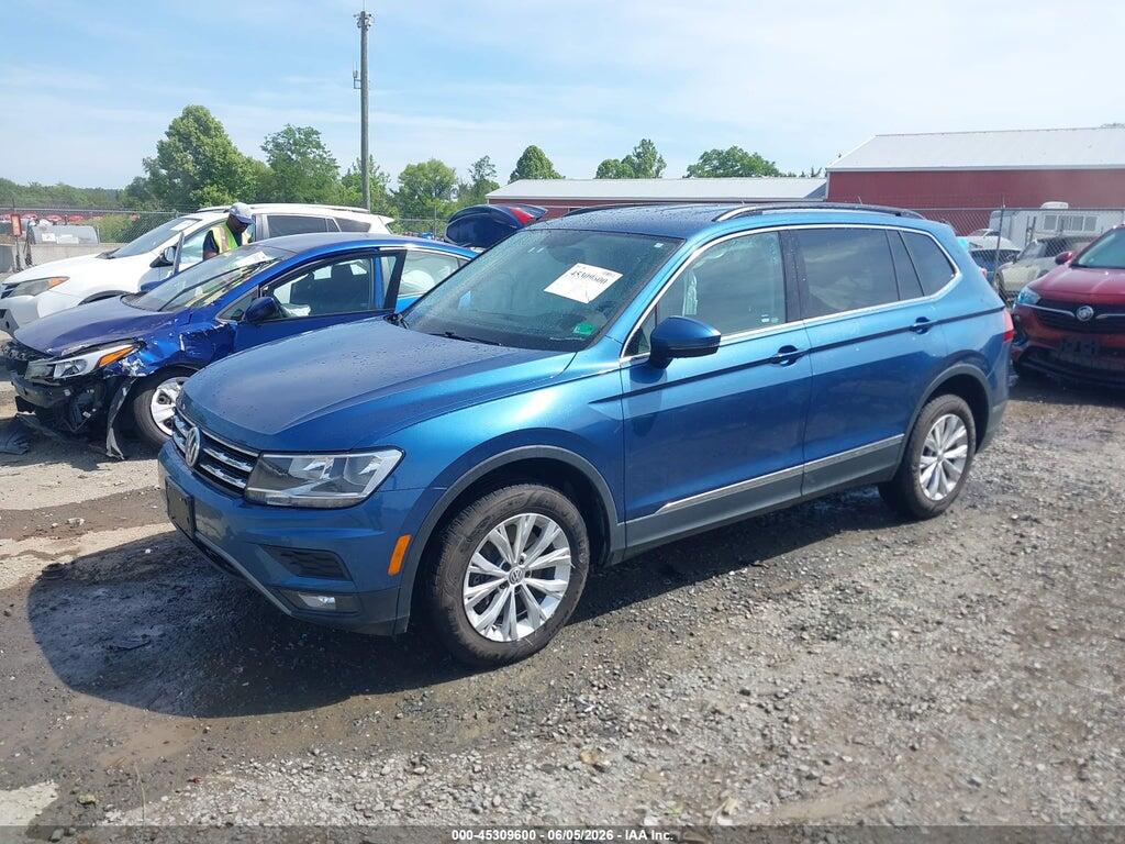 3VV2B7AX0JM026444 2018 VOLKSWAGEN TIGUAN photo no. 2