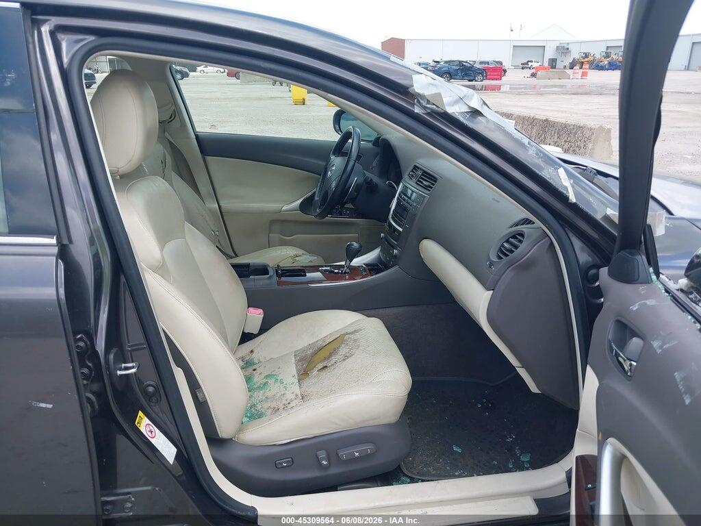 JTHBF5C23A5110822 2010 LEXUS IS 250 photo no. 5