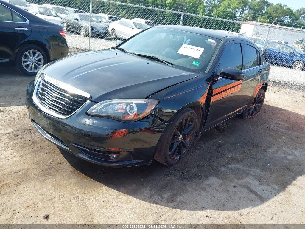 1C3CCBCG6DN650344 2013 CHRYSLER 200 photo no. 2