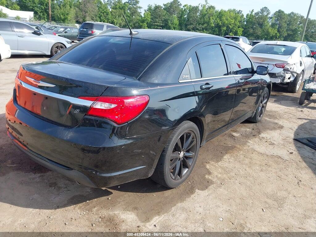 1C3CCBCG6DN650344 2013 CHRYSLER 200 photo no. 4