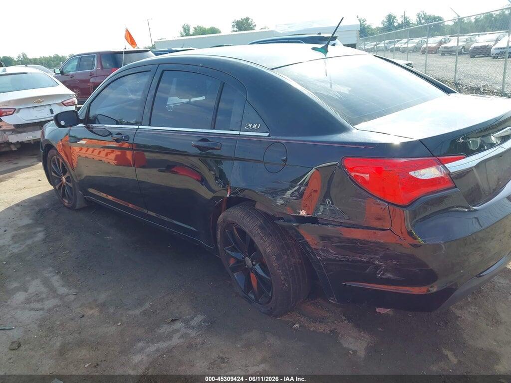 1C3CCBCG6DN650344 2013 CHRYSLER 200 photo no. 6