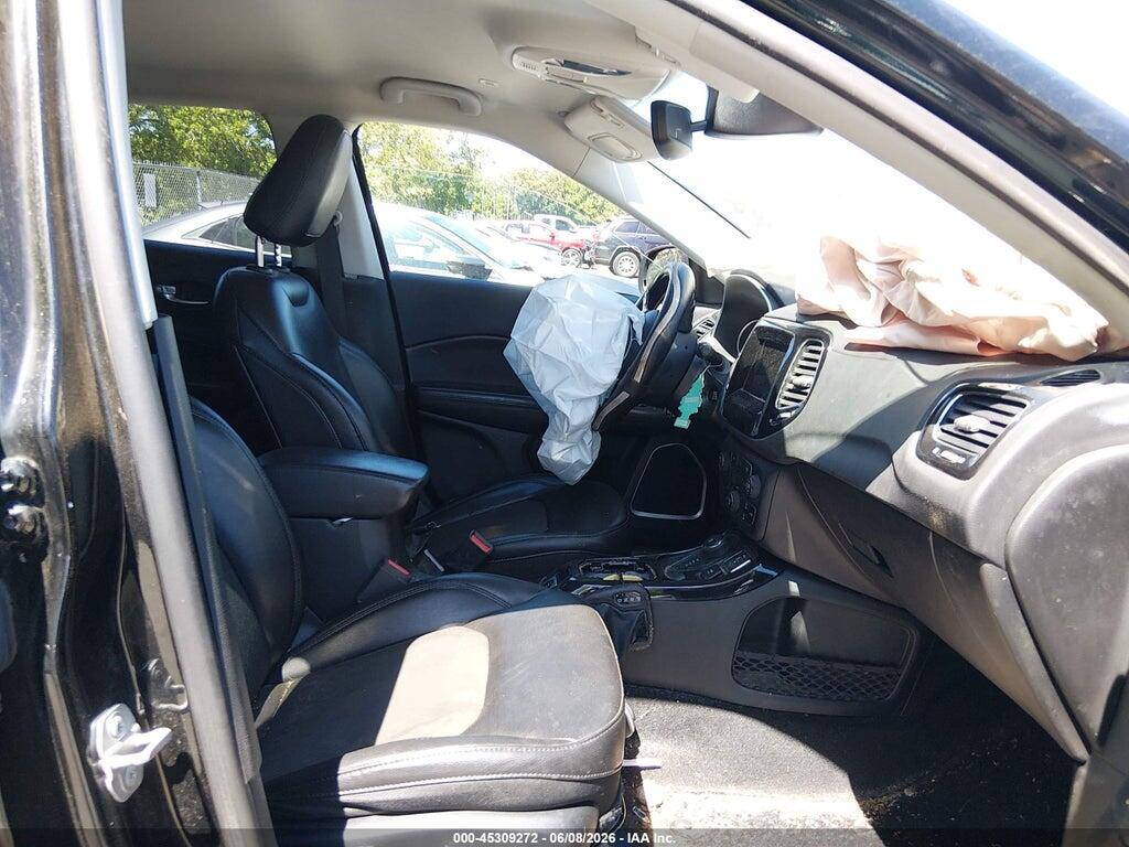 3C4NJDBBXKT838955 2019 JEEP COMPASS photo no. 5