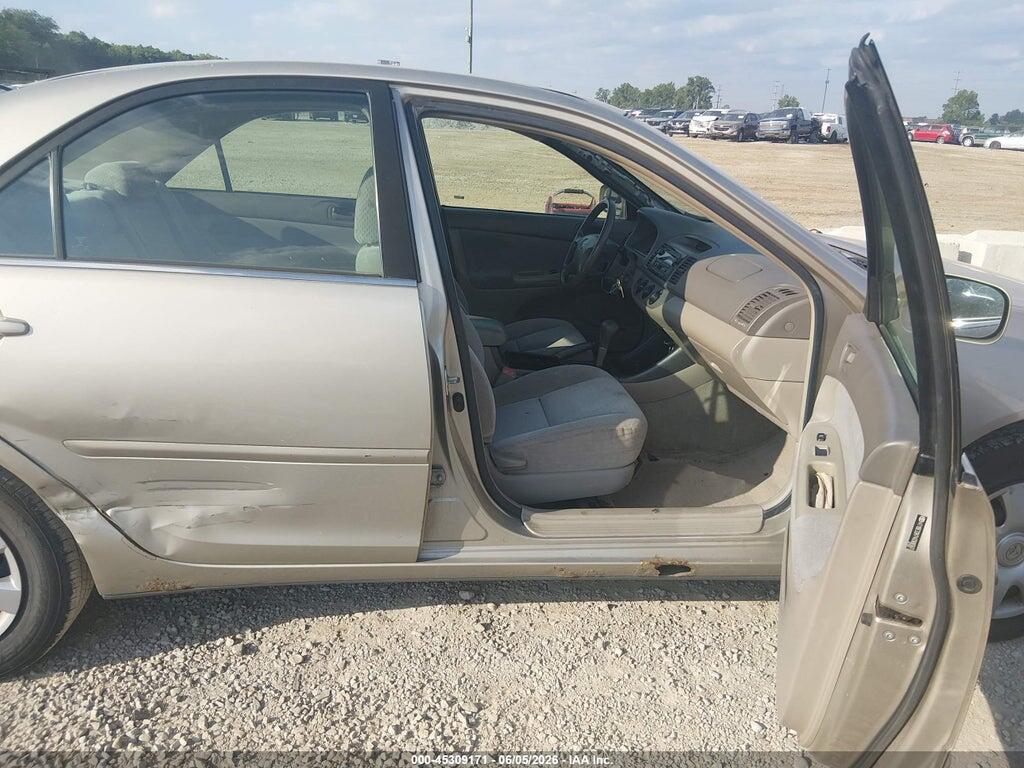4T1BE32K74U306567 2004 TOYOTA CAMRY photo no. 5