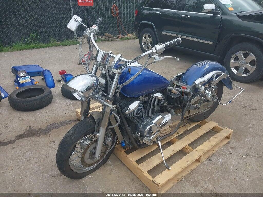JH2RC4468YM201113 2000 HONDA VT750 photo no. 2