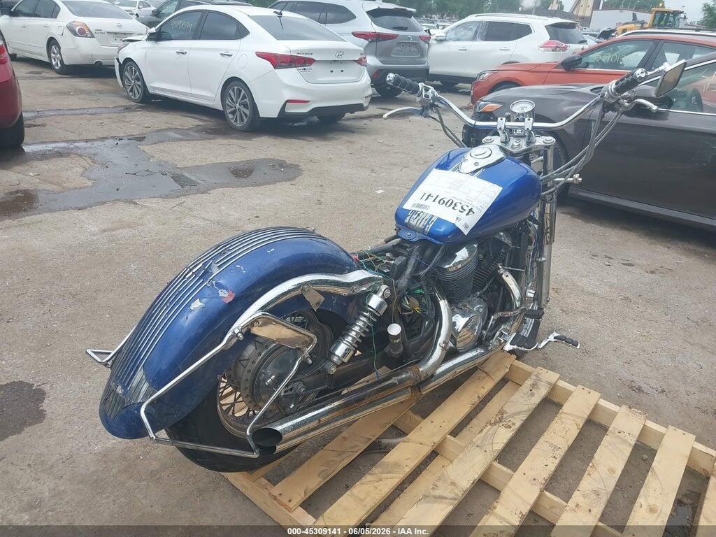 JH2RC4468YM201113 2000 HONDA VT750 photo no. 4