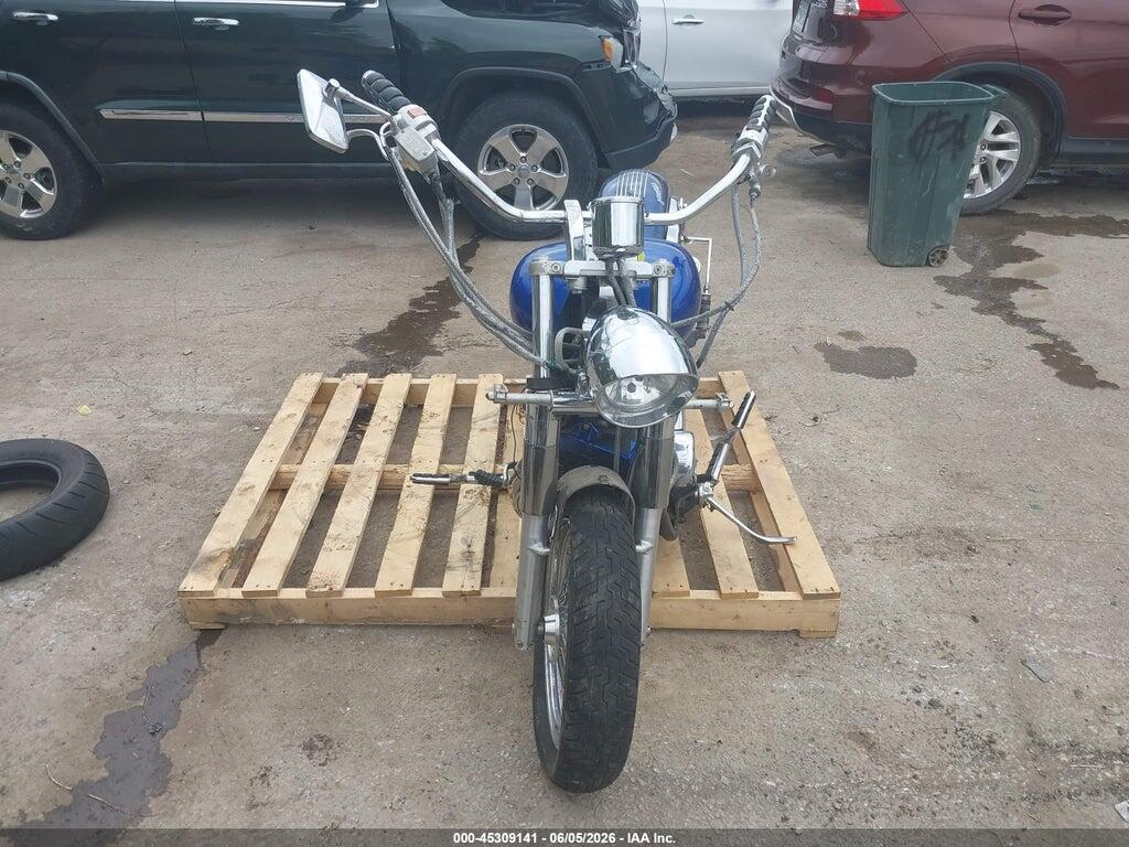 JH2RC4468YM201113 2000 HONDA VT750 photo no. 5