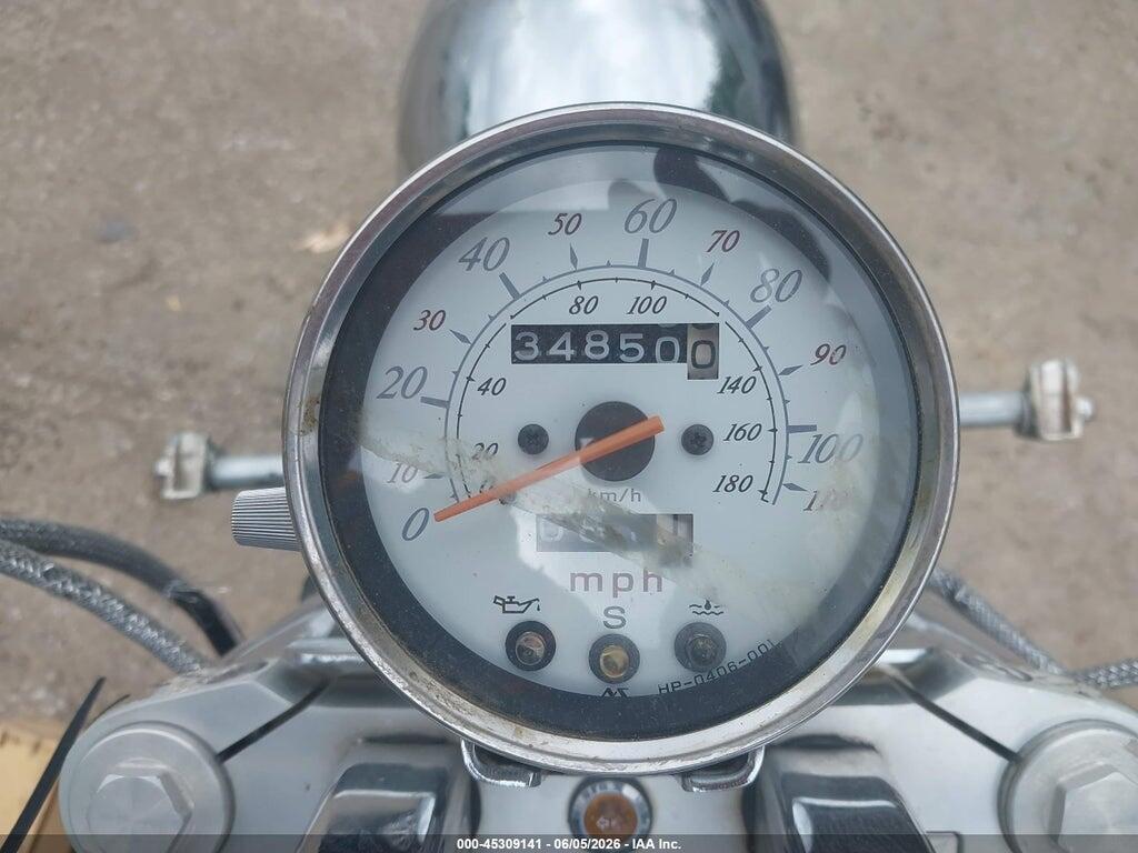 JH2RC4468YM201113 2000 HONDA VT750 photo no. 7