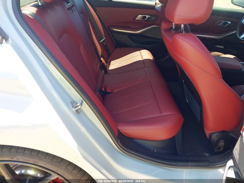3MW89FF08P8C94456 2023 BMW 330I photo no. 8