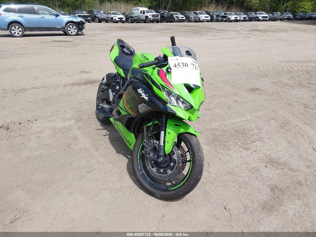ML5ZXCS16RDA15695 2024 KAWASAKI ZX400 photo no. 1