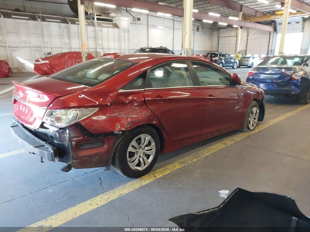5NPEB4AC3CH407883 2012 HYUNDAI SONATA photo no. 4
