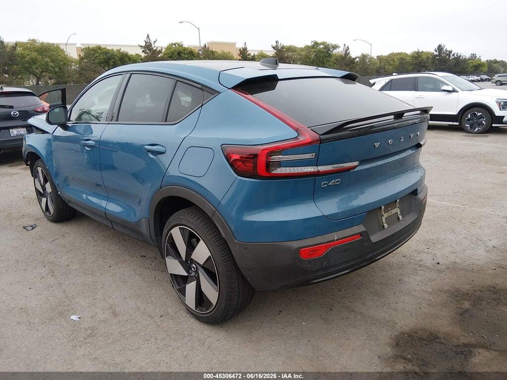 YV4ED3GM9P2049682 2023 VOLVO C40 RECHARGE PURE ELECTRIC photo no. 3
