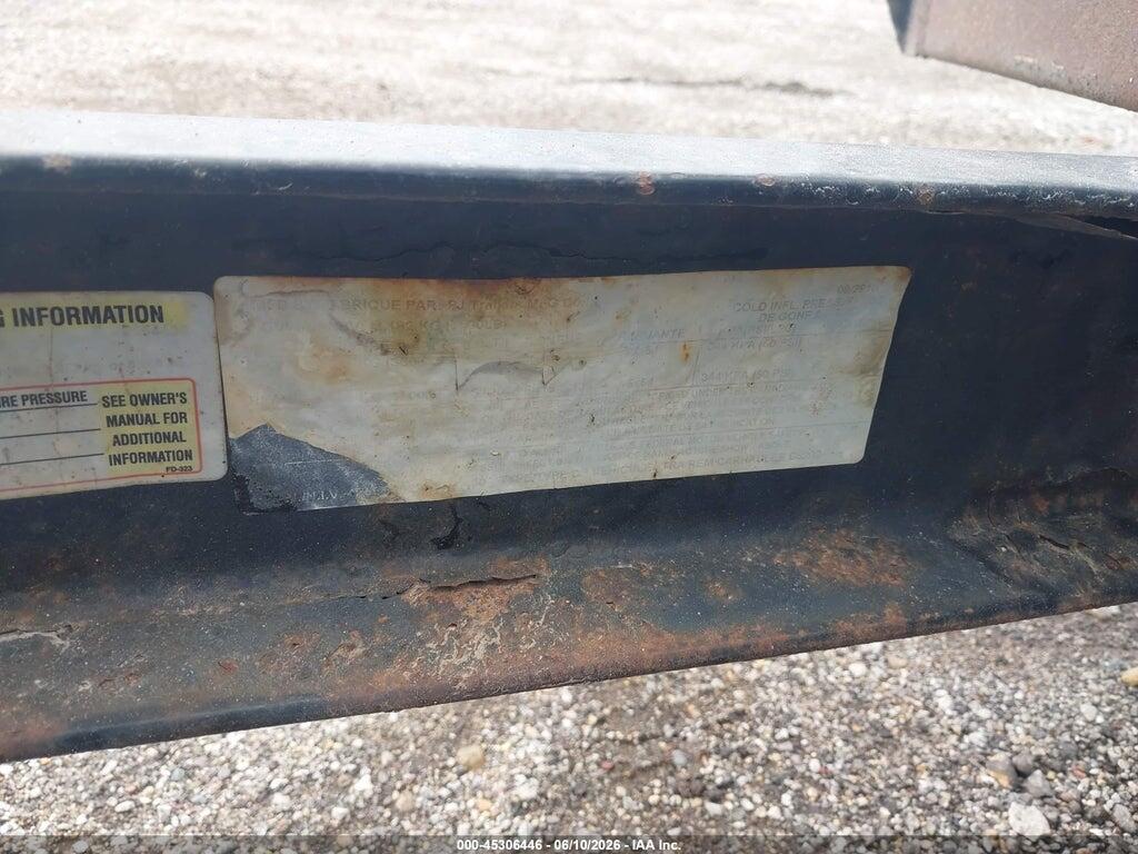 4P5C52022B2154430 2011 PJ TRAILERS C5202 photo no. 9