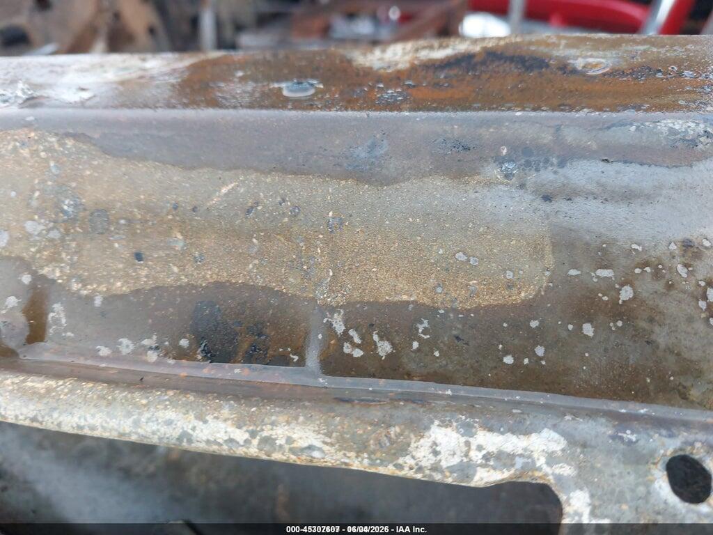 1FTSW31F4YEA42214 2000 FORD F-350 photo no. 9