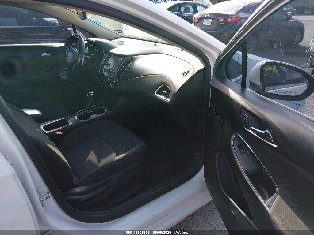 1G1BE5SM9H7232440 2017 CHEVROLET CRUZE photo no. 5