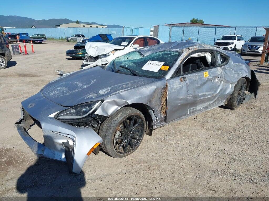 JF1ZNBF10P8764016 2023 TOYOTA GR86 photo no. 2