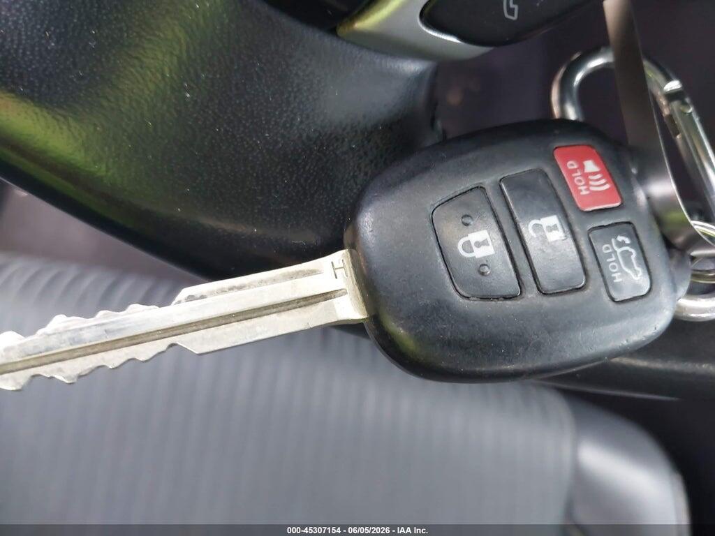 5TDBZRFH7JS831350 2018 TOYOTA HIGHLANDER photo no. 11