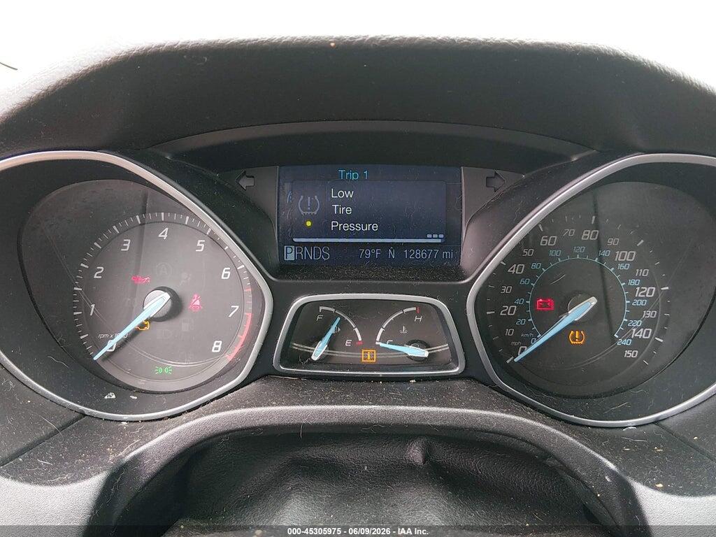 1FAHP3M28CL358600 2012 FORD FOCUS photo no. 7